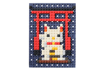 Load image into Gallery viewer, 38498 Daruma Maneki Cat Iwako Dot Art Eraser-1