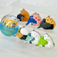 Load image into Gallery viewer, 70262 Bird Rice Hug Figurine Capsule-6
