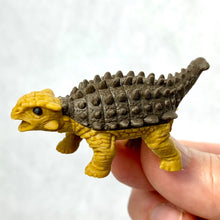 Load image into Gallery viewer, 380084 IWAKO DINO ANKYLOSAURUS ERASER-BROWN-1 ERASER
