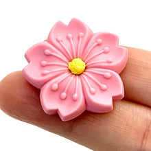 Load image into Gallery viewer, 380516 IWAKO SAKURA FLOWER ERASER-1 eraser