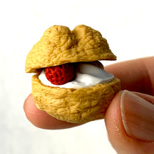 Load image into Gallery viewer, 381489 IWAKO CREAM PUFF ERASER-1 eraser