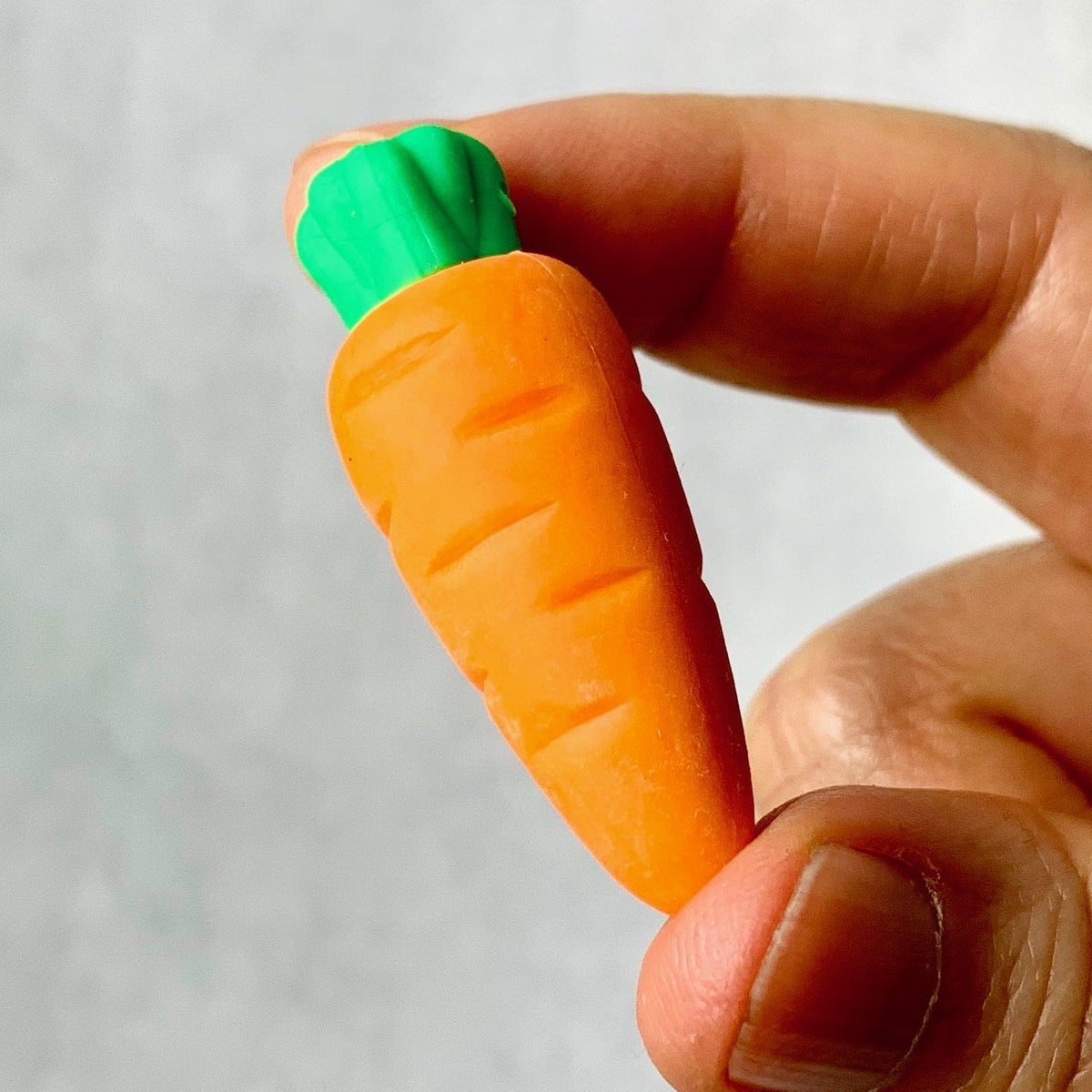 3816011 IWAKO VEGETABLE ERASER CARROT 1 ERASER IwakoUSA