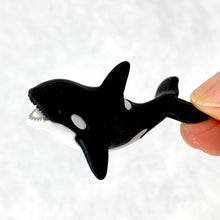 Load image into Gallery viewer, 381862 Iwako Orca Puzzle Eraser BLACK AND WHITE-1 eraser