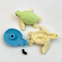Load image into Gallery viewer, 382506 IWAKO SEA TURTLE ERASER-GREEN-1 eraser
