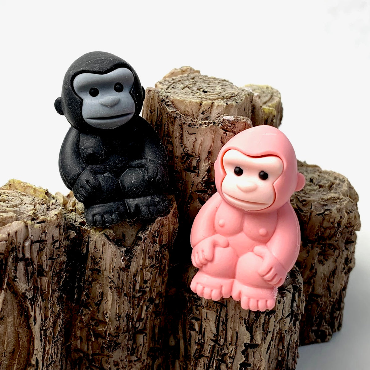 382613 IWAKO GORILLA ERASER-BLACK-1 eraser – IwakoUSA