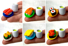 Load image into Gallery viewer, 382626 IWAKO TUNA ROLL SUSHI PLATE WITH TEA ERASERS-1 SET