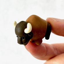 Load image into Gallery viewer, 382901 IWAKO SAVANNA ERASERS CARD-1 Card