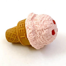 Load image into Gallery viewer, 382921 IWAKO ICE SHOP ERASERS CARD-1 Card