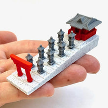 Load image into Gallery viewer, 382951 IWAKO FOX SHRINE ERASERS CARD-1 Card