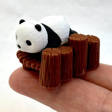 Load image into Gallery viewer, 383001 IWAKO PANDA FAMILY ERASERS CARD-1 CARD