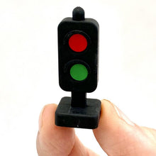 Load image into Gallery viewer, 383231 IWAKO TRAIN ERASER CARD-1 CARD