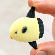 Load image into Gallery viewer, 383391 IWAKO SEA WORLD ERASER CARD-1 CARD