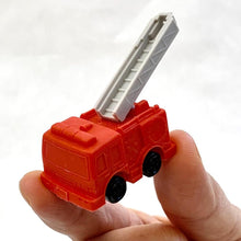 Load image into Gallery viewer, 383411 IWAKO EMERGENCY VEHICLE ERASER CARD-1 CARD