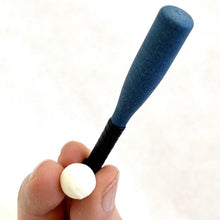 Load image into Gallery viewer, 383431 IWAKO BASEBALL ERASER CARD-1 CARD
