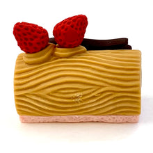 Load image into Gallery viewer, 381485 IWAKO LOG CAKE ERASER-BROWN-1 eraser