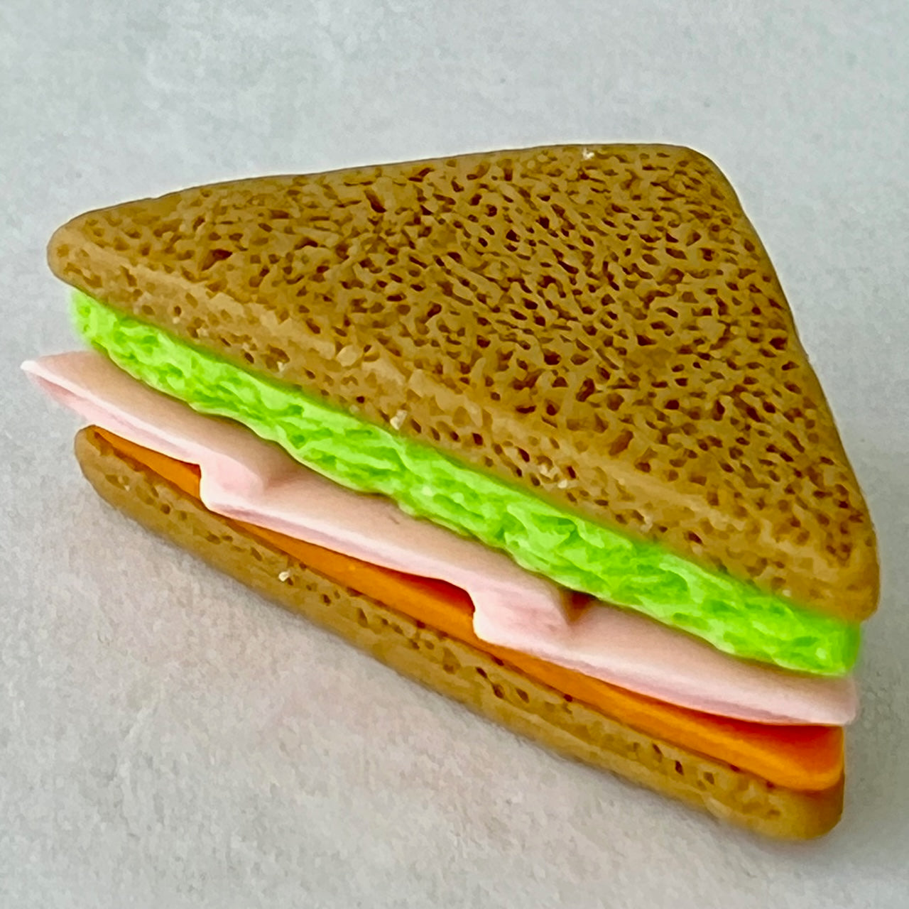 382722 IWAKO SANDWICH SLICE-WHEAT-1 ERASER – IwakoUSA