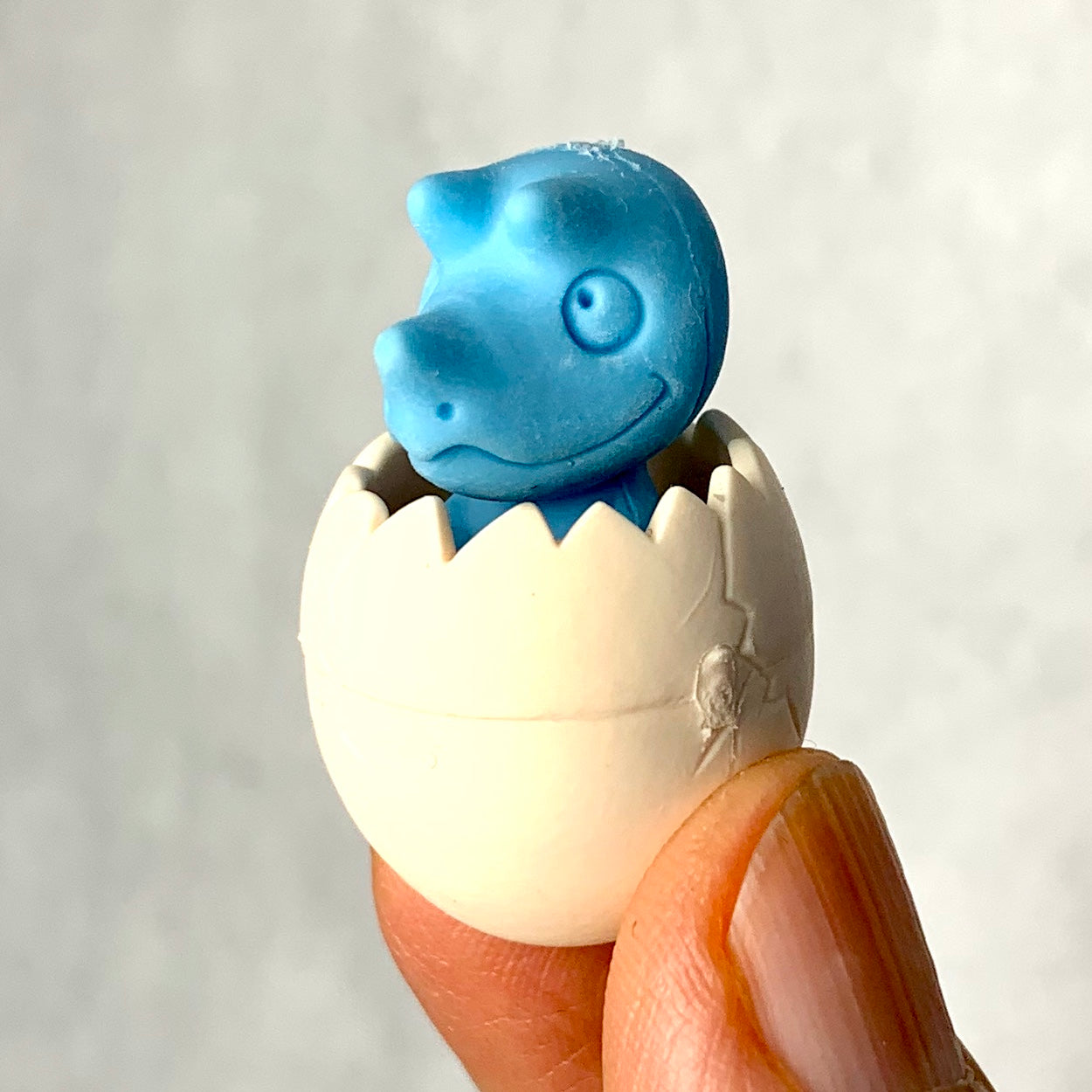 382418 IWAKO BABY DINO & EGG ERASER-BLUE-1 eraser – IwakoUSA