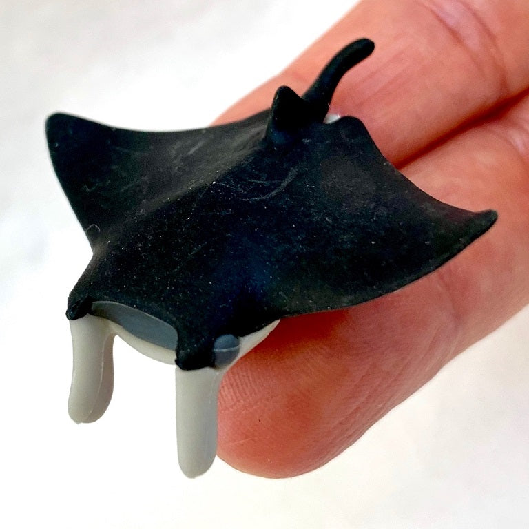 Mako Tsunami Sakuma 543 Pennel Extra Manta Hooks Marketplace